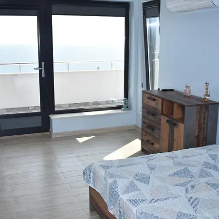 “здравец” Willa Fish Fish