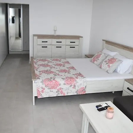 “здравец” Willa Fish Fish