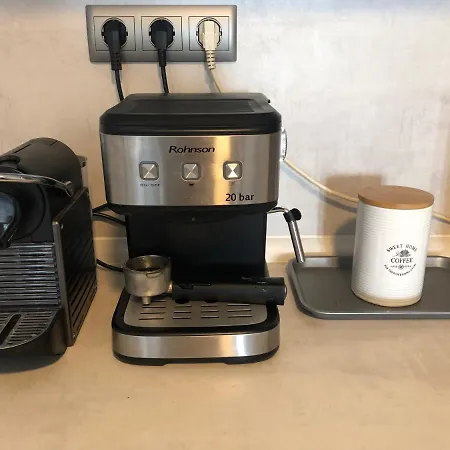 别墅 “здравец”