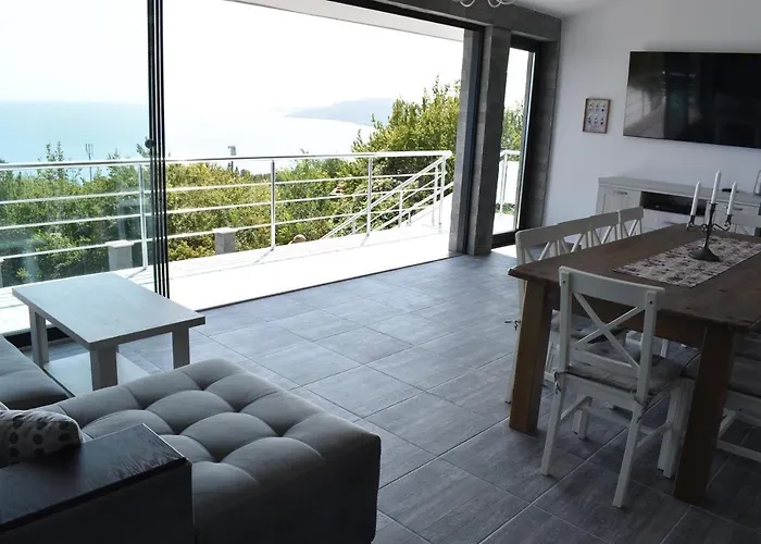 “здравец” Villa *